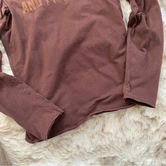 Vintage Abercrombie & Fitch Brown Longsleeve Raw Hem TShirt - Picture 5 of 8